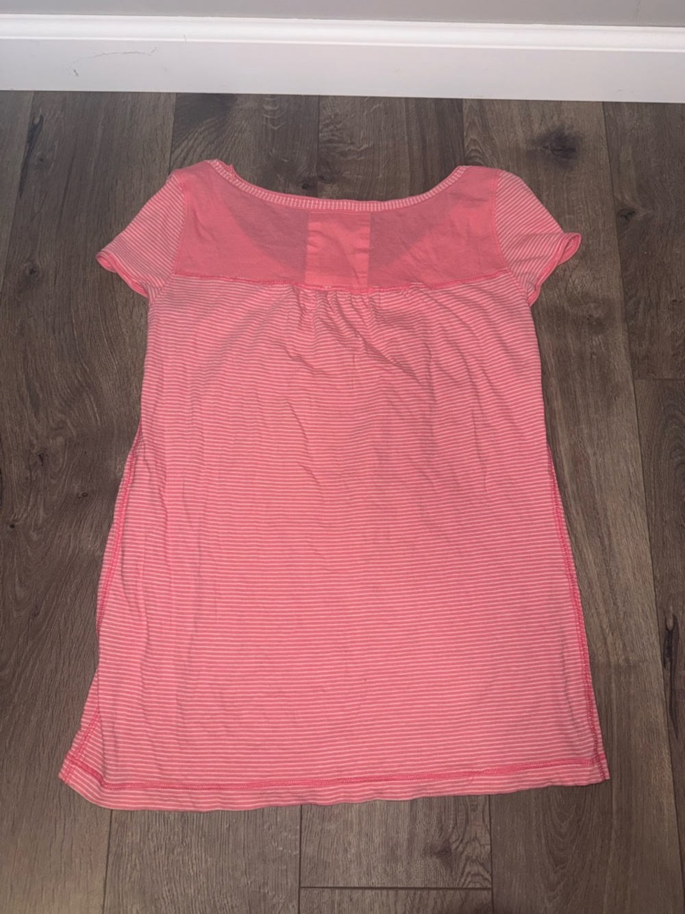 Hollister Pink Striped Short Sleeve Scoop Neck Top - Picture 5 of 5